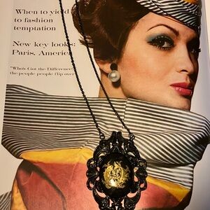 Unique, Vintage Pisces ♓️ necklace.